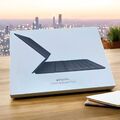 Offizielle Original Apple iPad Air 13 Zoll M2, 2024 Smart Folio Tastatur Hülle Cover