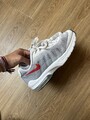 Nike Air Max Invigor Sneaker Running weiß grau rot Gr.37,5