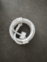 Apple USB-C auf MagSafe 3 Kabel silber (2 m)