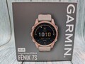 Garmin Fenix 7s Solar 42 mm (roségold mit hellem Sandband)