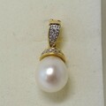 Perlen Diamant Anhänger 585 Gold Kettenanhänger 0,08 ct / CU 312(73)