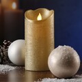 LED Echtwachs Kerze mit beweglicher Flamme Rustik-Optik H: 15cm Timer gold