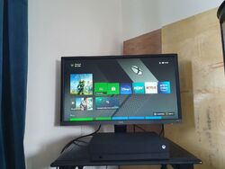 Microsoft Xbox One X 1TB schwarze Konsole (kein Controller) 