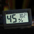 Digital Indoor LCD Temperatur Hygrometer Mini Meter Thermometer new ASS