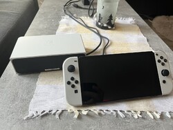 Nintendo Switch OLED-Modell, Weiß, Inkl. 2 Spiele