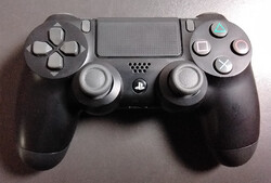 Sony PlayStation 4 DualShock V2 Wireless Controller Schwarz