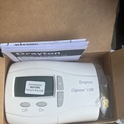 Drayton Digistat RF710 +1RF Funk-Raumthermostat. NEU, alte Lagerauflösung 