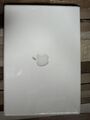 Apple MacBook A1181 33,8 cm (13,3 Zoll) Laptop - MB061D/B (November, 2007)