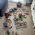 Playmobil Konvolut 4kg, 60 + Figuren gemischte Spielsets, Schule, Tierärzte, Zucht, Stall