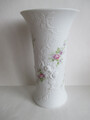 AK Kaiser Vase Monaco Bisquit-Porzellan Relief Blütendekor 20 cm Nr. 446/30