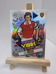 Tony Adams Vintage Vibes Legend - Topps Match Attax 2024/25 Champions League