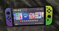 Nintendo Switch OLED Splatoon 3 Special Edition / Extras (4 JoyCons, Tasche)