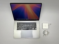 Apple MacBook Pro Retina TouchBar 16“ 6-Core i7 2,6 Ghz 512 GB SSD 16 GB