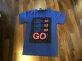 T-shirt von dem Kult Label a non brand aus London mit coolem 80er Print