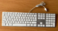 Apple USB Tastatur mit Ziffernblock -  QWERTY A1243