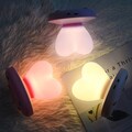 LED Lampe Herz Nachtlicht Tragbar Touch Batteriebetrieben USB 3 Lichtstärken