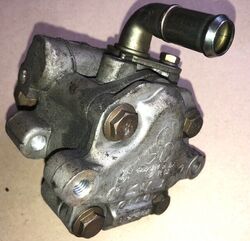 VW Golf IV 1J Servopumpe Servolenkung Pumpe 1J0422154B