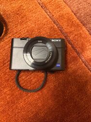 Sony Cyber-shot DSC-RX100M3 20,2 MP Digitalkamera - Schwarz