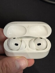 Apple AirPods Pro 2. Generation Kopfhörer MagSafe Ladecase Lightning-Anschluss