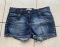 Damen  Jeans Short Gr.42 Nieten, Fransen