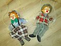 Clowns Deko figuren SET  2 Stück Schaukelclowns Marionetten 