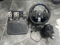 Logitech G923 Gaming Lenkrad Mit Pedale und Gangschaltung (Xbox/Pc)
