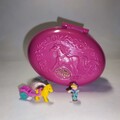 Polly Pocket Mini Palomino Pony Parade 🐴 Dose Figur Pferd Kutsche Bluebird 1995