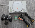 Sony PlayStation 1 mit Kabel, Controller, Memory Card und neuem Laser PAL