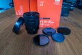 Sony Zeiss 16-35 F4 Weitwinkelobjektiv für E-Mount Inkl. B+W Filter Zubehörpaket