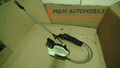 Türschloss mit ZV 5K1837016D u. Griffhalter 5N0937017D VR 5K1837016D VW Polo