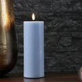 LED Kerze Mia Deluxe Echtwachs 3D Flamme Wachsspiegel flackernd H: 20cm hellblau