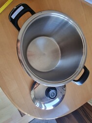 AMC   Topf mit Deckel 6,5 Liter 24cm Durchmesser 
