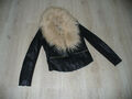 ATMOSPHERE Leder-Imitat-Jacke mit Kunstfellkragen Größe 40 – eher 36/38 (schwarz