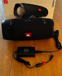 JBL Xtreme 2 Bluetooth Box - Schwarz - OVP - Top
