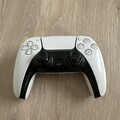 Sony Dual Sense Wireless Controller, Weiß, für PlayStation 5 - Stickdrift rechts