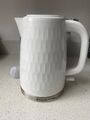 Russell Hobbs 26050 Kabelloser Wasserkocher - Modernes Waben-Design