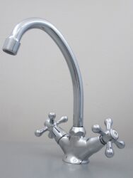  Zweigriff retro Waschtisch Armatur Waschbecken Wasserhahn nostalgie Kreuzgriff