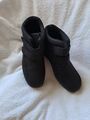 Warme schwarze Winter Stiefeletten in Gr. 41,  Zustand NEU