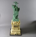 LEGO® Architecture Landmark Series 21042 Statue of Liberty New York