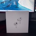 Apple AirPods Pro 2. Generation mit MagSafe Kabellosem Ladecase - Weiß