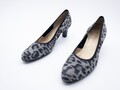 PETER KAISER Damen Pumps High Heel Absatzschuh Halbschuh Gr 40 EU Art 14684-100