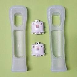  2 x Motion Plus Adapter für Wii Remote Controller Weiss Wii / Wii U mit Hülle