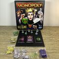 Monopoly Disney Villains Spiel - Hasbro Gaming - 100% KOMPLETT IN BOX!