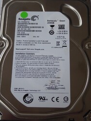 ST2000DL003 SN: 5YD PN 9VT166-301 FW CC32 SU 08/2011 Seagate Barracuda Green 2TB