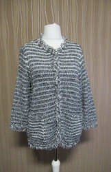 261/3 UTA RAASCH  Strickjacke Gr. 46 schwarz weiß 3/4 Ärmel Häckelei Druckknöpfe