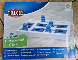 Trixie Dog Activity Strategiespiel für Hunde Chess Kunststoff Dog Toy Restposten