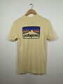 T-Shirt Patagonia Responsibili T-Shirt P6 Fitzroy Rückseite Logo - klein normal - gelb