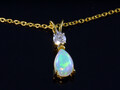 585 Goldkette mit kleinem Diamant und Opal Anhänger in Größe 15 mm x 5,5 mm