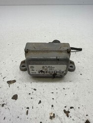 Volkswagen Golf IV 2003 ESP Drehratensensor Querbeschleunigungssensor DRA71568