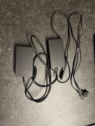 Microsoft Surface Dock 2 Dockingstation – Modell 1917 – Mit 199W NT - Sehr Gut